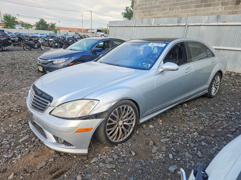 2009 Mercedes-benz S მანქანა იყიდება აუქციონზე, vin: WDDNG86X29A253399, აუქციონის ნომერი: 66219576