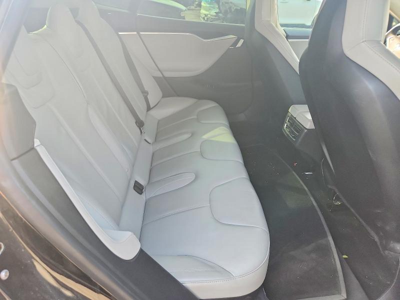 Продаж на аукціоні авто 2013 Tesla Model S, vin: 5YJSA1DN0DFP07916, номер лоту: 64949786