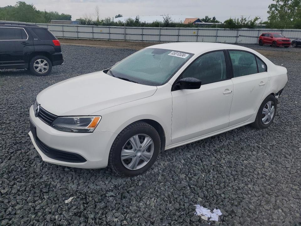 65810536 :رقم المزاد ، 3VW2K7AJXEM227930 vin ، 2014 Volkswagen Jetta مزاد بيع