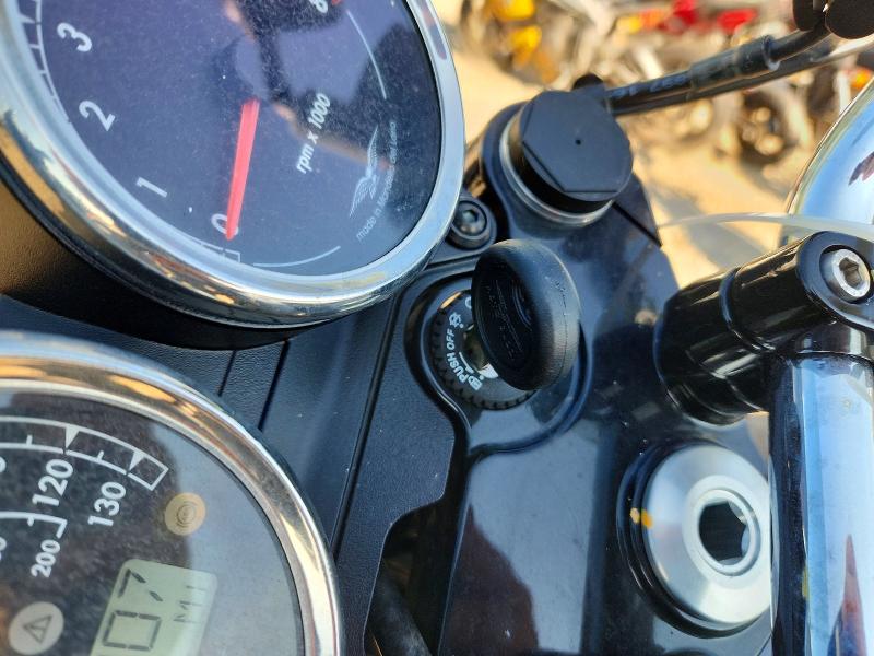 65756916 :رقم المزاد ، ZGULDU016JM000092 vin ، 2018 Moto Guzzi V7 Iii مزاد بيع