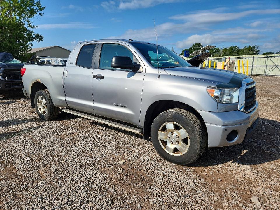 66295166 :رقم المزاد ، 5TFUM5F16BX019570 vin ، 2011 Toyota Tundra مزاد بيع
