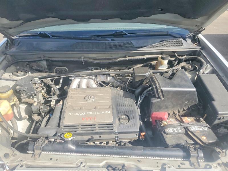 64413926 :رقم المزاد ، JTEGF21A910020440 vin ، 2001 Toyota Highlander مزاد بيع