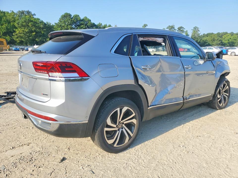65332246 :رقم المزاد ، 1V2TE2CAXMC231022 vin ، 2021 Volkswagen Atlas Cross Sport مزاد بيع