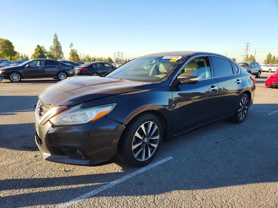 Продаж на аукціоні авто 2017 Nissan Altima, vin: 1N4AL3AP4HC177367, номер лоту: 64295746