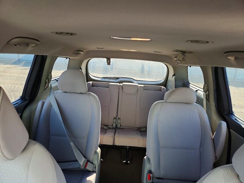 66408096 :رقم المزاد ، KNDMB5C19G6173858 vin ، 2016 Kia Sedona مزاد بيع