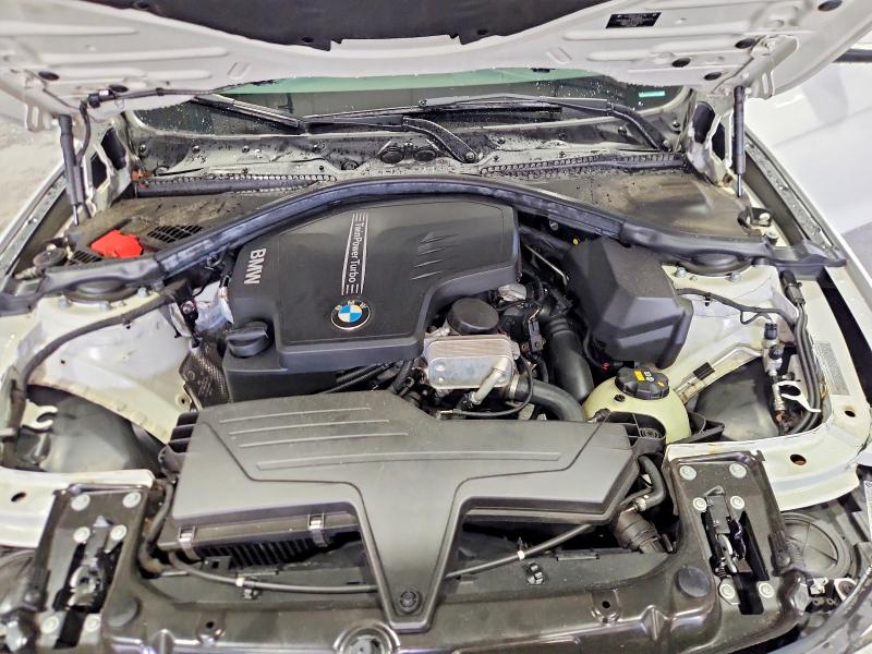 64067816 :رقم المزاد ، WBA3A5G50FNS85512 vin ، 2015 Bmw 328 مزاد بيع