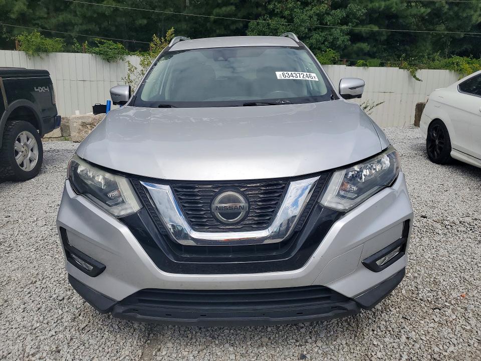 2018 Nissan Rogue მანქანა იყიდება აუქციონზე, vin: 5N1AT2MT4JC740965, აუქციონის ნომერი: 63437246
