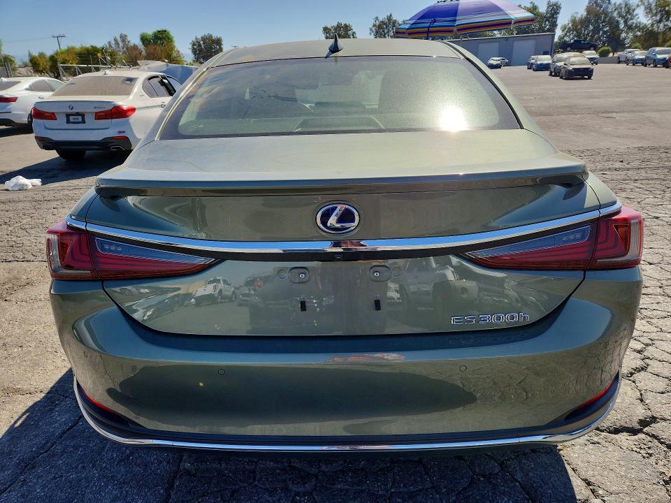 63398606 :رقم المزاد ، JTHB21B12K2038284 vin ، 2019 Lexus Es مزاد بيع