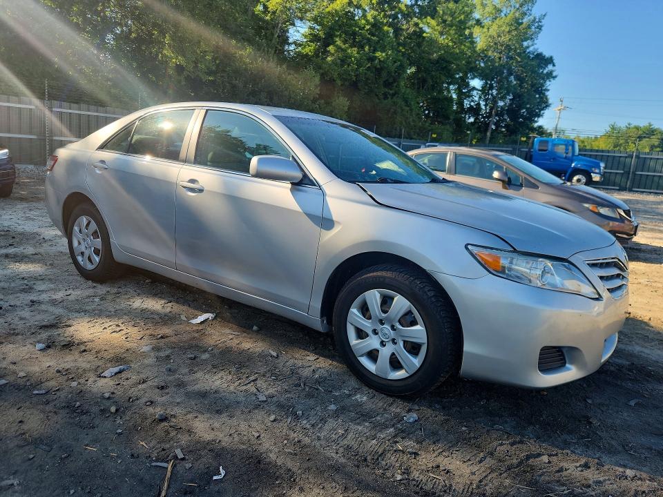 2011 Toyota Camry მანქანა იყიდება აუქციონზე, vin: 4T4BF3EKXBR100543, აუქციონის ნომერი: 63725516