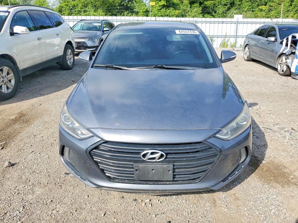 2018 Hyundai Elantra მანქანა იყიდება აუქციონზე, vin: KMHD84LF8JU581075, აუქციონის ნომერი: 64557436