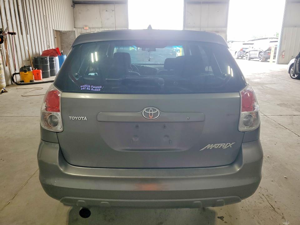 2005 Toyota Matrix მანქანა იყიდება აუქციონზე, vin: 2T1KR32E75C386230, აუქციონის ნომერი: 64115746