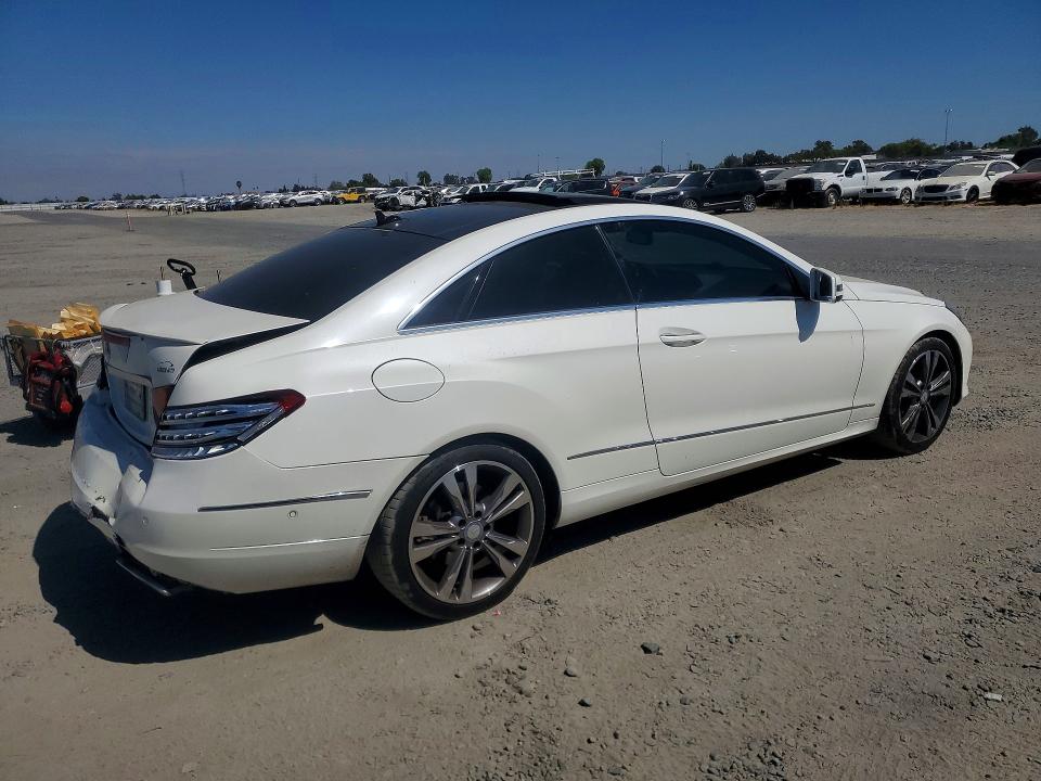 Auction sale of the 2014 Mercedes-benz E, vin: WDDKJ5KB7EF238083, lot number: 63907676