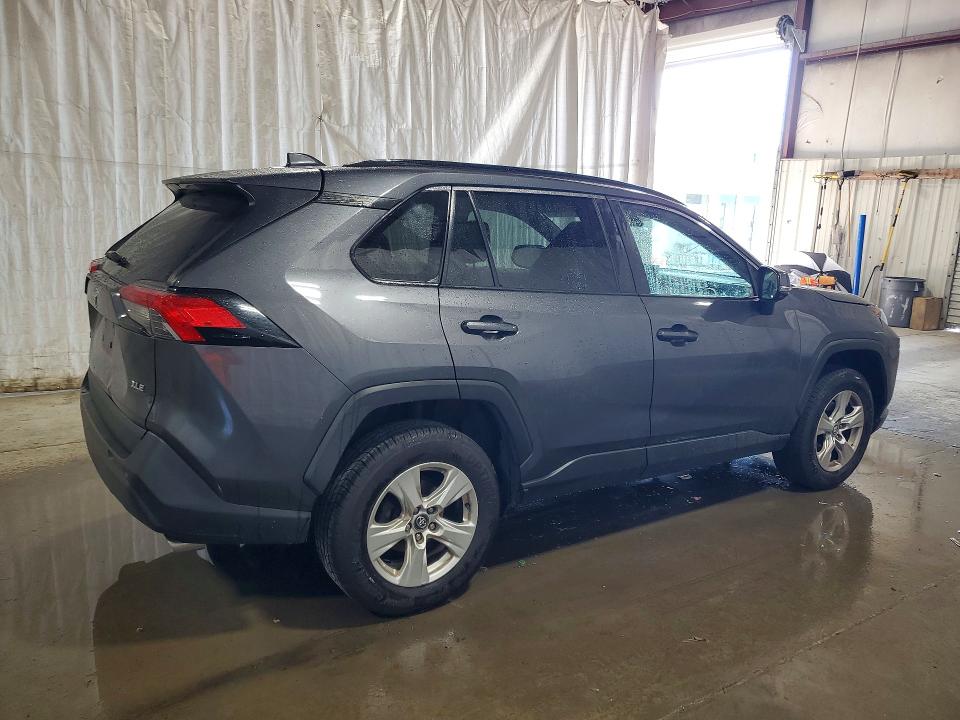 2021 Toyota Rav4 მანქანა იყიდება აუქციონზე, vin: 2T3W1RFVXMW119223, აუქციონის ნომერი: 64268206