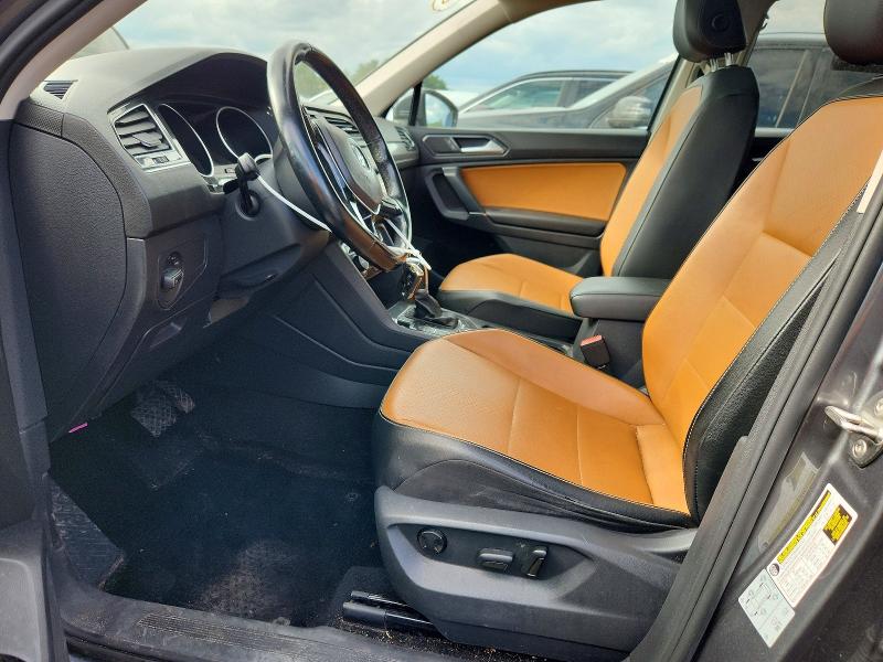 67519596 :رقم المزاد ، 3VV2B7AX2JM162266 vin ، 2018 Volkswagen Tiguan مزاد بيع