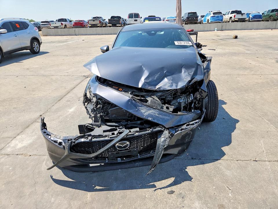 63612396 :رقم المزاد ، JM1BPALM5P1610456 vin ، 2023 Mazda 3 مزاد بيع