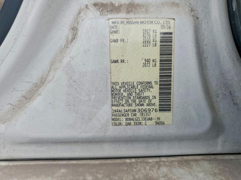 Продажа на аукционе авто 2017 Nissan Altima, vin: 1N4AL3AP1HN306976, номер лота: 63620976
