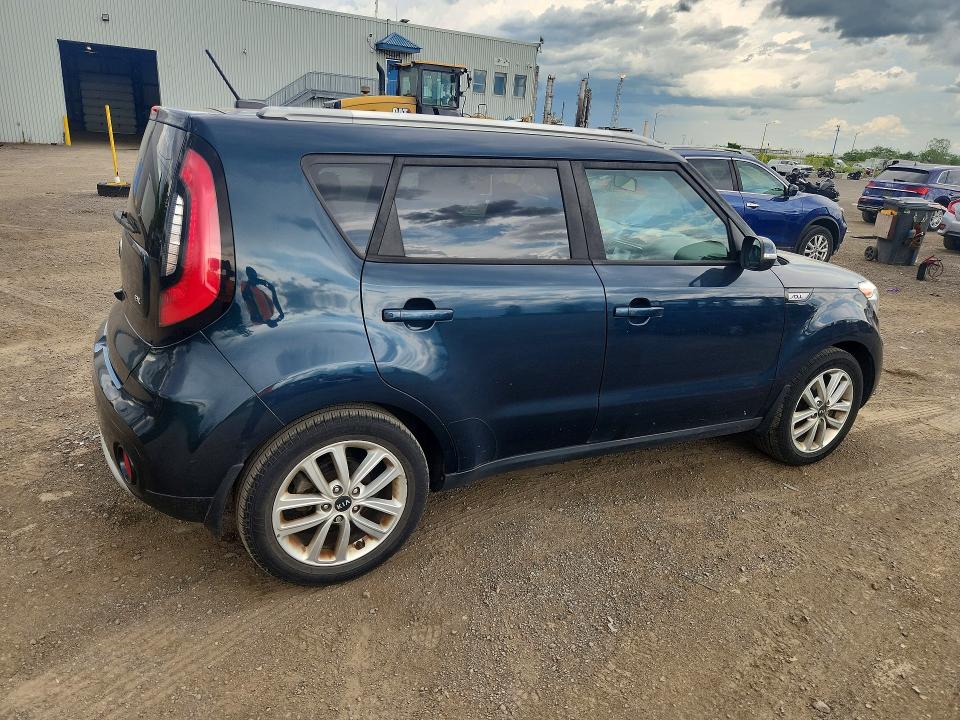 2017 Kia Soul მანქანა იყიდება აუქციონზე, vin: KNDJP3A53H7440194, აუქციონის ნომერი: 64913776