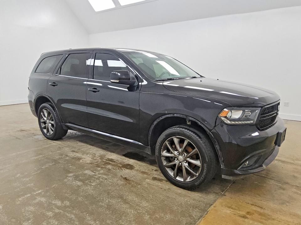 63586446 :رقم المزاد ، 1C4RDJDGXHC726144 vin ، 2017 Dodge Durango مزاد بيع