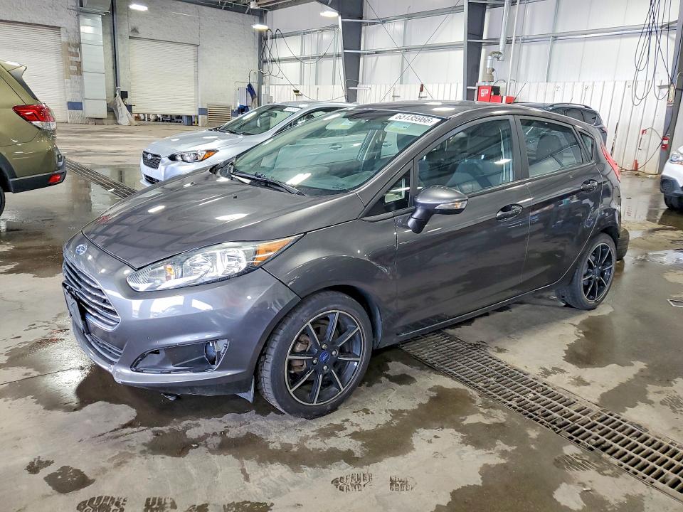 65135966 :رقم المزاد ، 3FADP4EJ3FM171522 vin ، 2015 Ford Fiesta مزاد بيع