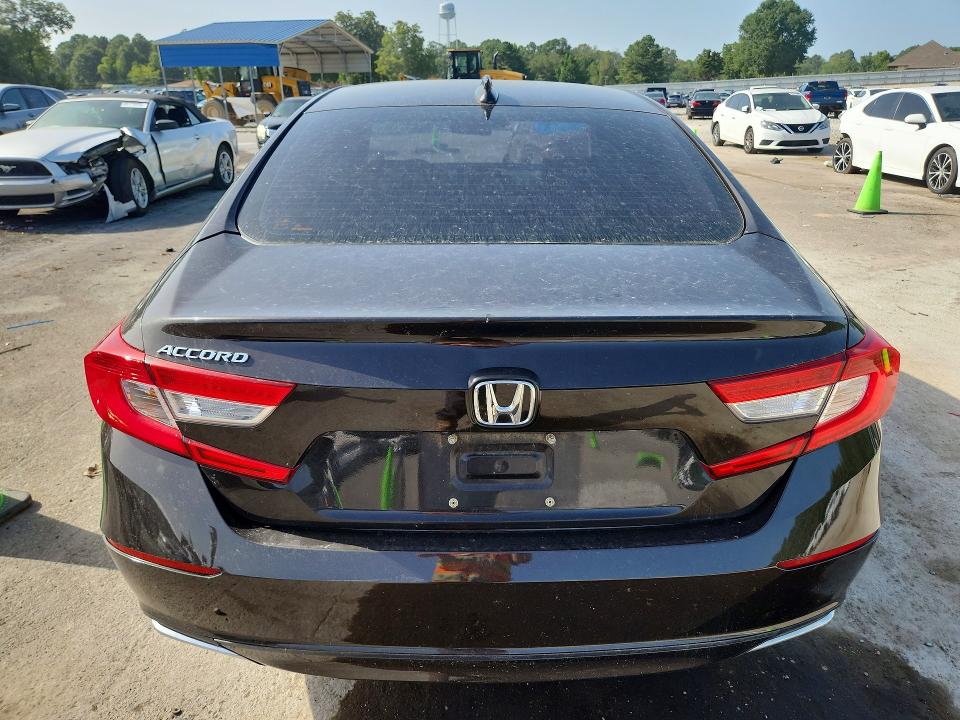 Aukcja sprzedaży 2018 Honda Accord, vin: 1HGCV1F11JA075601, numer aukcji: 65344216