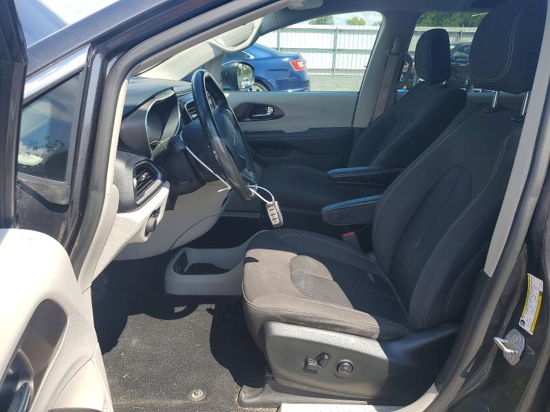 66273436 :رقم المزاد ، 2C4RC1CG6LR112017 vin ، 2020 Chrysler Voyager مزاد بيع