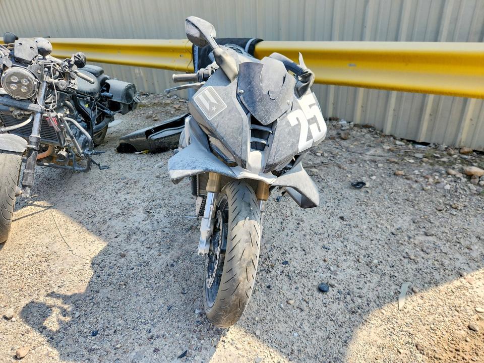 61605366 :رقم المزاد ، WB10P230XS6L49702 vin ، 2025 Bmw S 1000 مزاد بيع