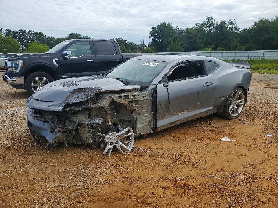 63213996 :رقم المزاد ، 1G1FH1R72L0114765 vin ، 2020 Chevrolet Camaro مزاد بيع
