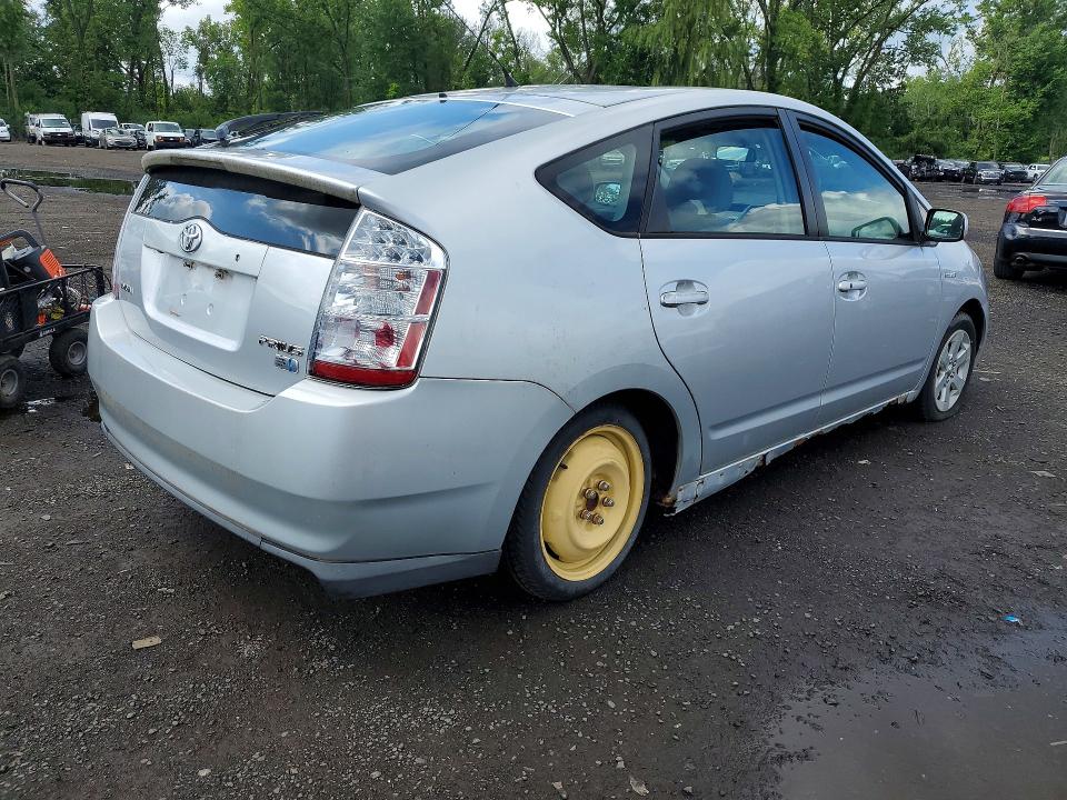 Продажа на аукционе авто 2006 Toyota Prius, vin: JTDKB20U367077978, номер лота: 64210926