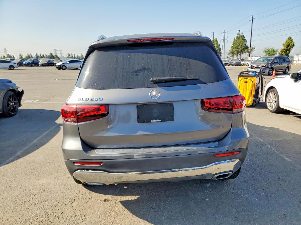 64031016 :رقم المزاد ، W1N4M4GB7MW158061 vin ، 2021 Mercedes-benz Glb مزاد بيع