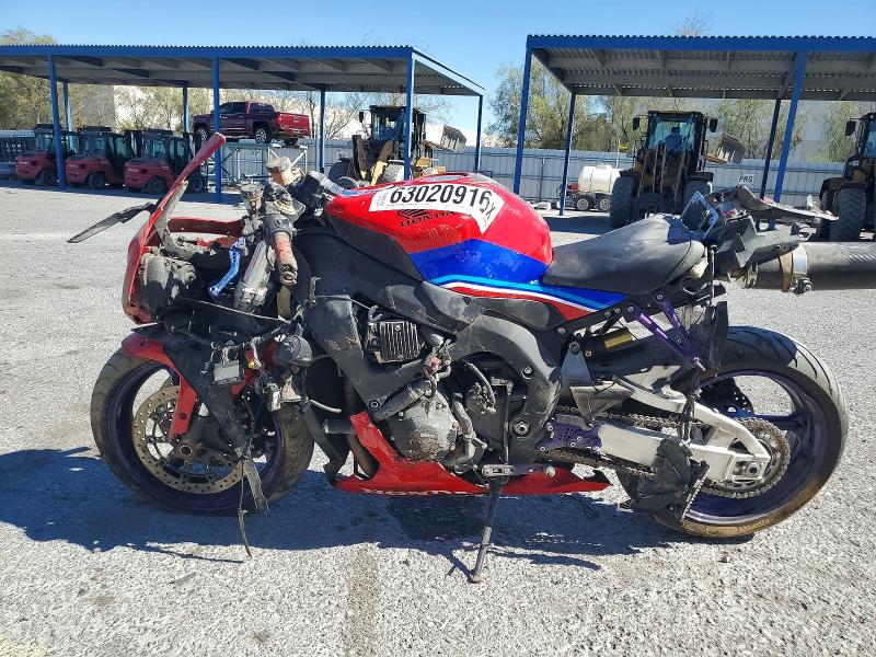 Продажа на аукционе авто 2006 Honda Cbr1000, vin: JH25C57046M207390, номер лота: 63020916