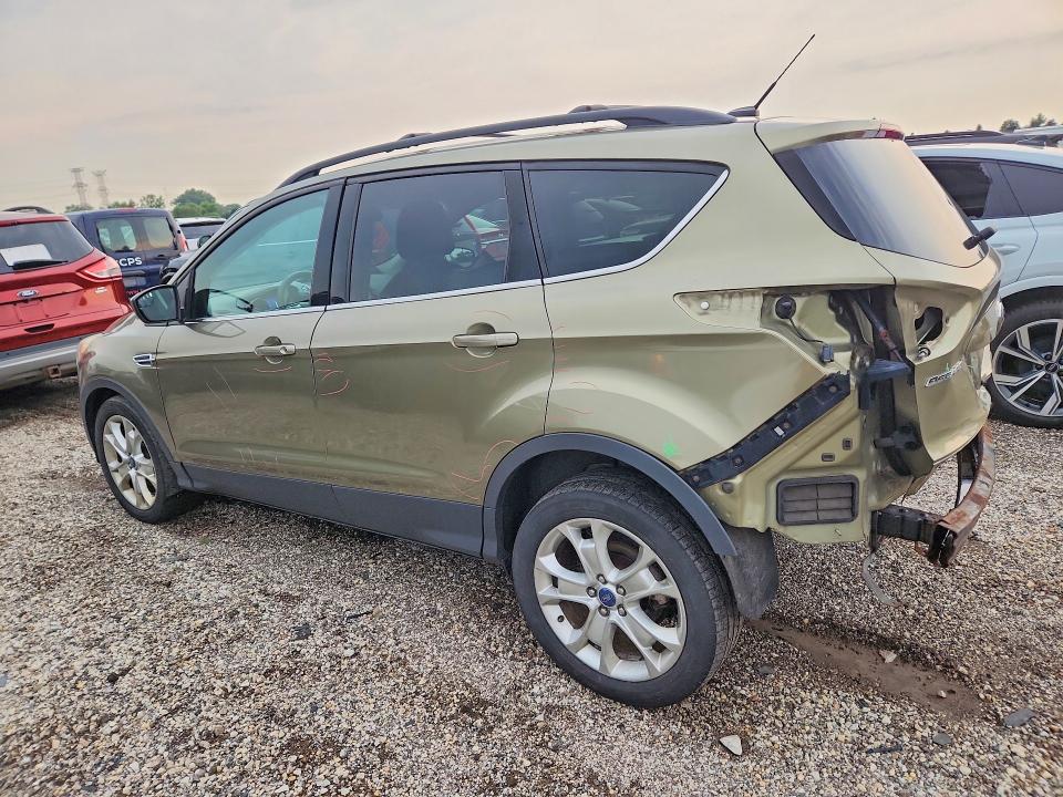 2013 Ford Escape მანქანა იყიდება აუქციონზე, vin: 1FMCU0GX6DUB62505, აუქციონის ნომერი: 64563766