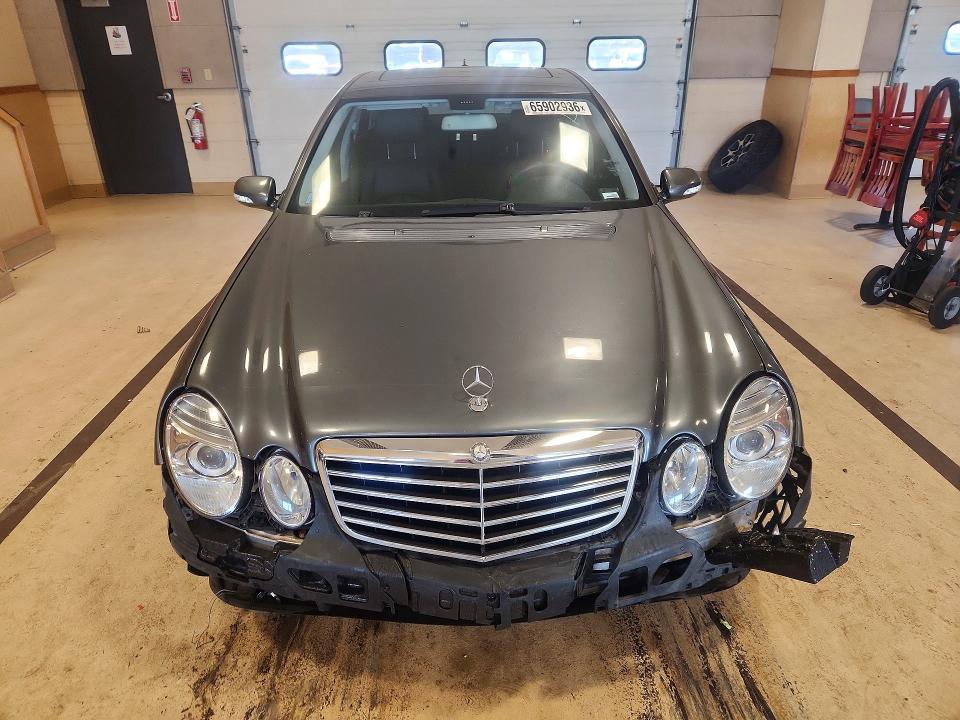 65902936 :رقم المزاد ، WDBUF87X78B322098 vin ، 2008 Mercedes-benz E مزاد بيع