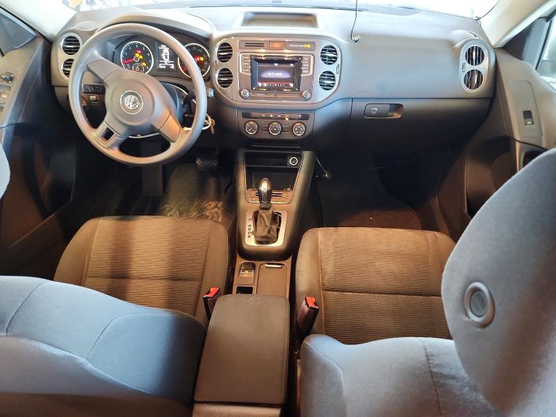 2017 Volkswagen Tiguan მანქანა იყიდება აუქციონზე, vin: WVGAV7AX4HK055007, აუქციონის ნომერი: 64526236