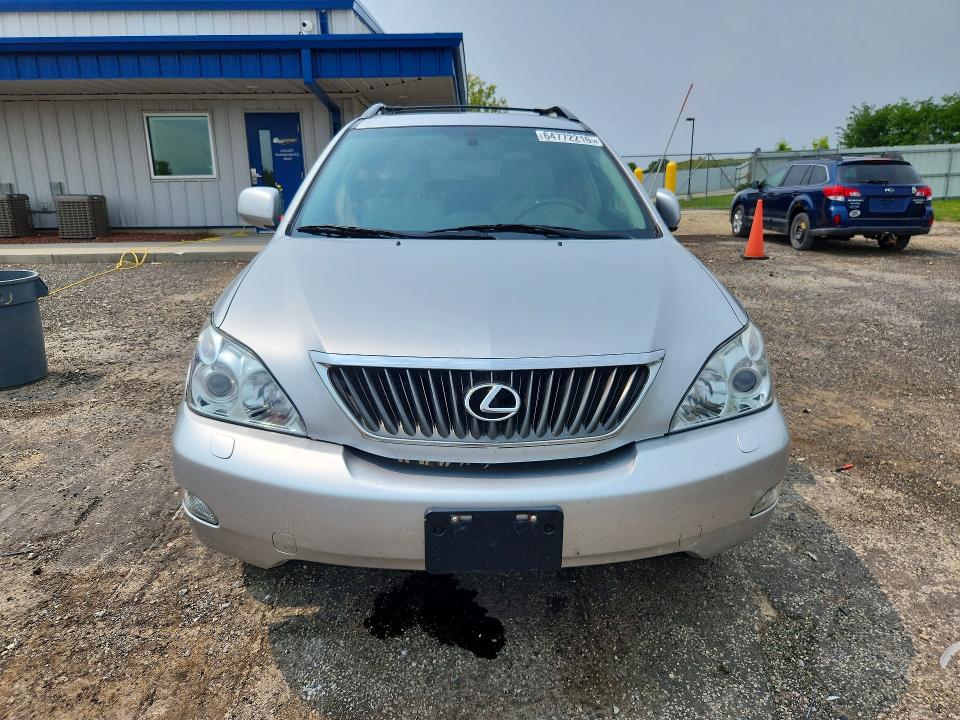 64772216 :رقم المزاد ، 2T2HK31U99C117686 vin ، 2009 Lexus Rx مزاد بيع