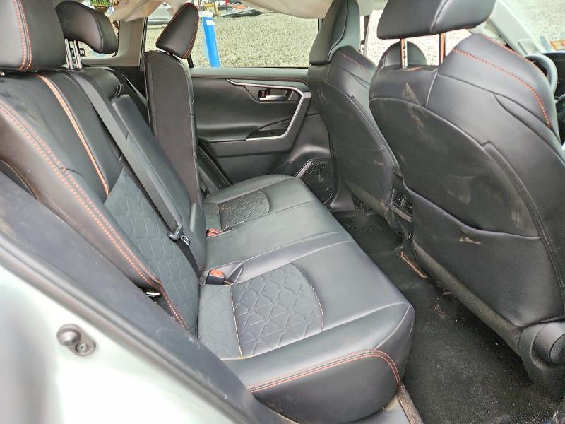 64037536 :رقم المزاد ، 2T3J1RFV0KW012527 vin ، 2019 Toyota Rav4 مزاد بيع