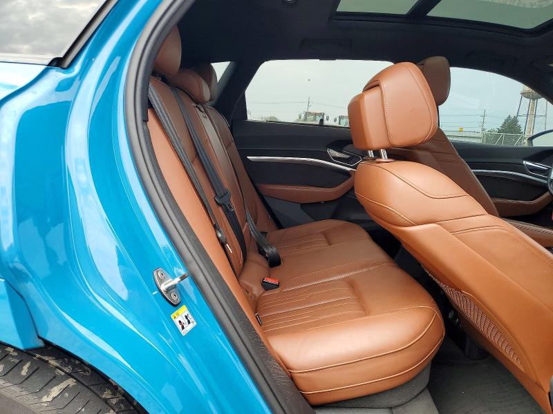 2019 Audi E-tron მანქანა იყიდება აუქციონზე, vin: WA1VABGE2KB012474, აუქციონის ნომერი: 63671626