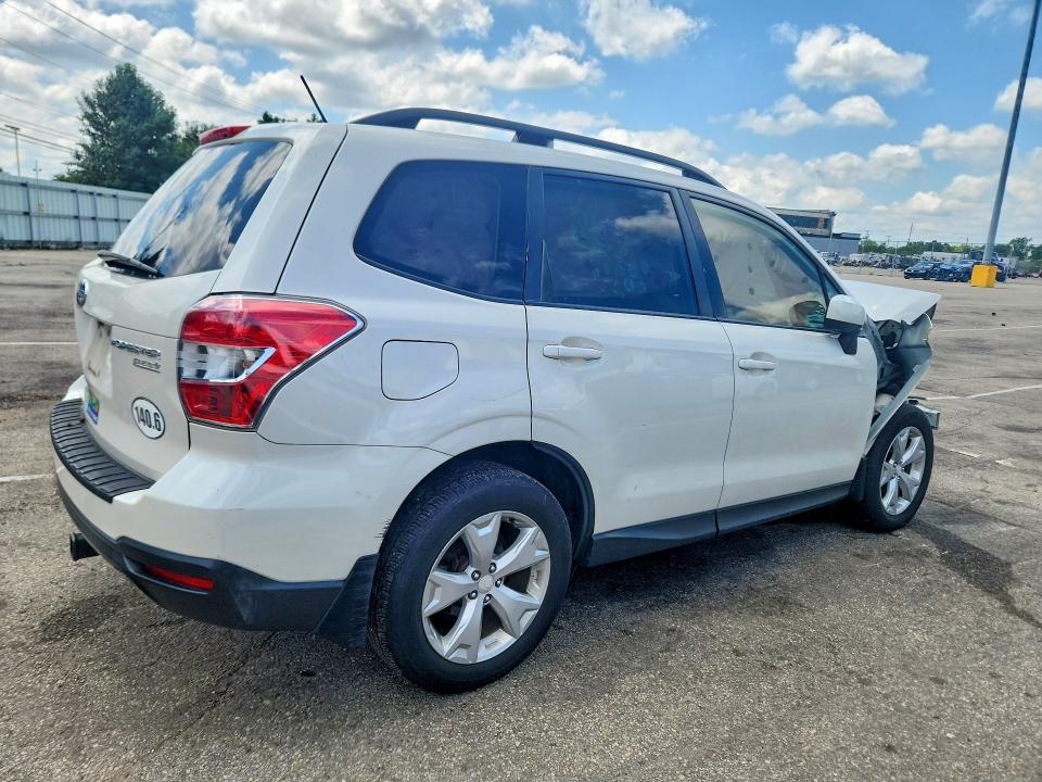 2015 Subaru Forester მანქანა იყიდება აუქციონზე, vin: JF2SJADC2FH497077, აუქციონის ნომერი: 63710596