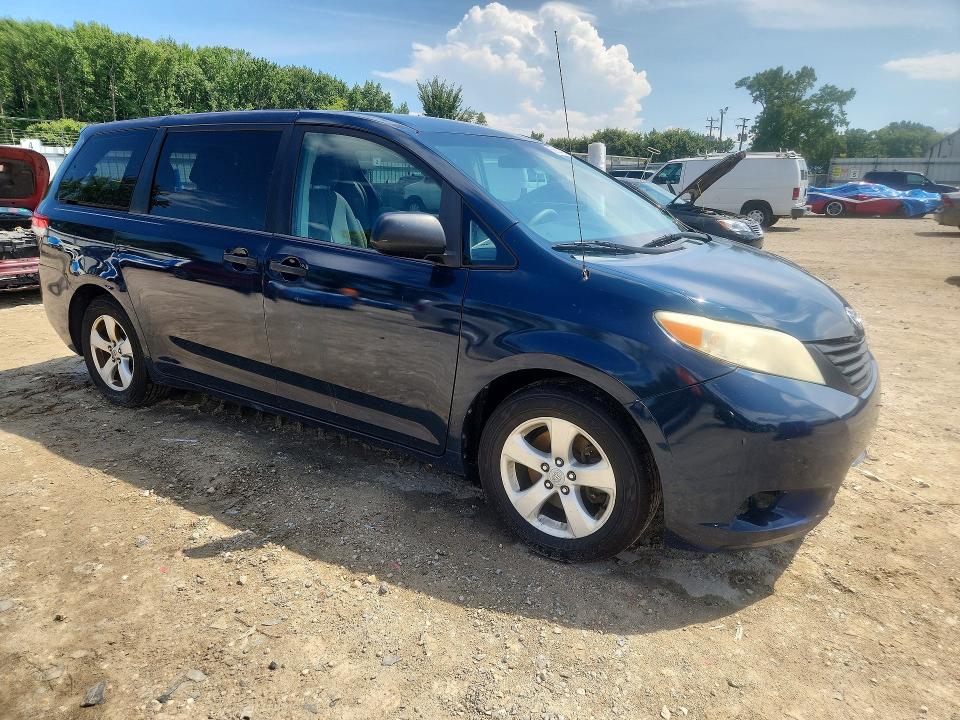 Продаж на аукціоні авто 2012 Toyota Sienna, vin: 5TDZK3DC9CS222089, номер лоту: 65603486