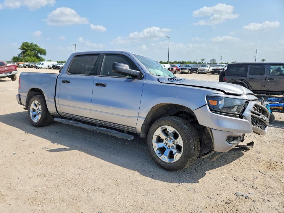 Продаж на аукціоні авто 2024 Ram 1500, vin: 1C6RRFGG0RN155139, номер лоту: 64082036