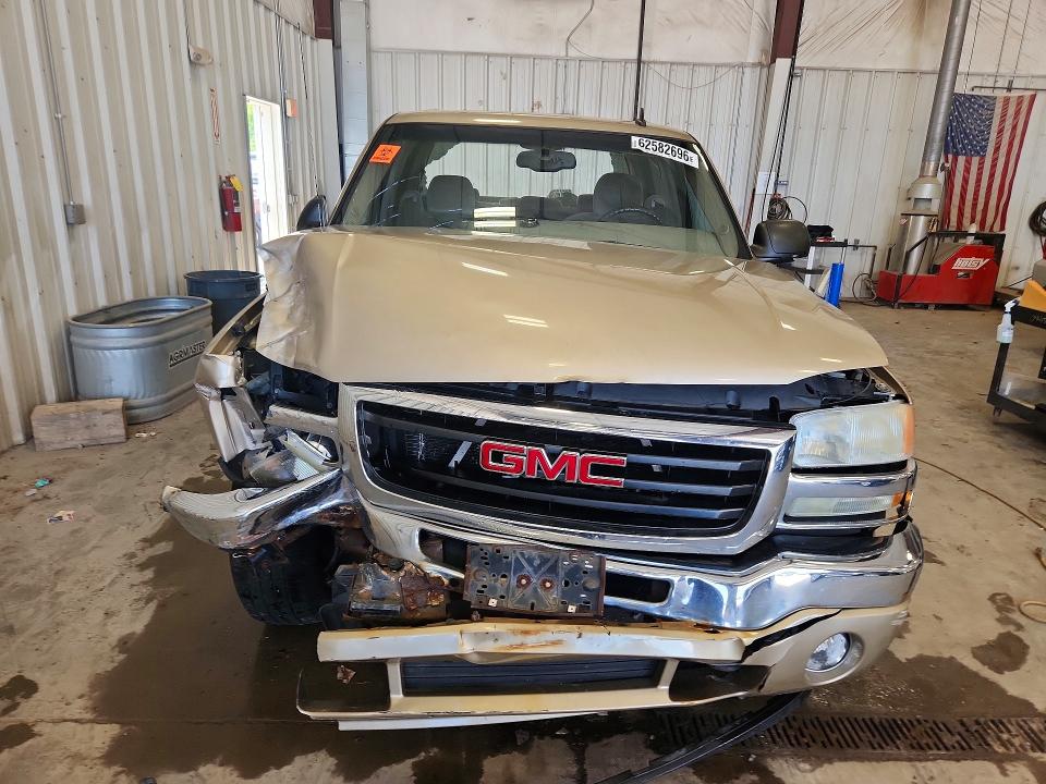 Продажа на аукционе авто 2006 Gmc New Sierra, vin: 2GTEK13N561273607, номер лота: 62582696