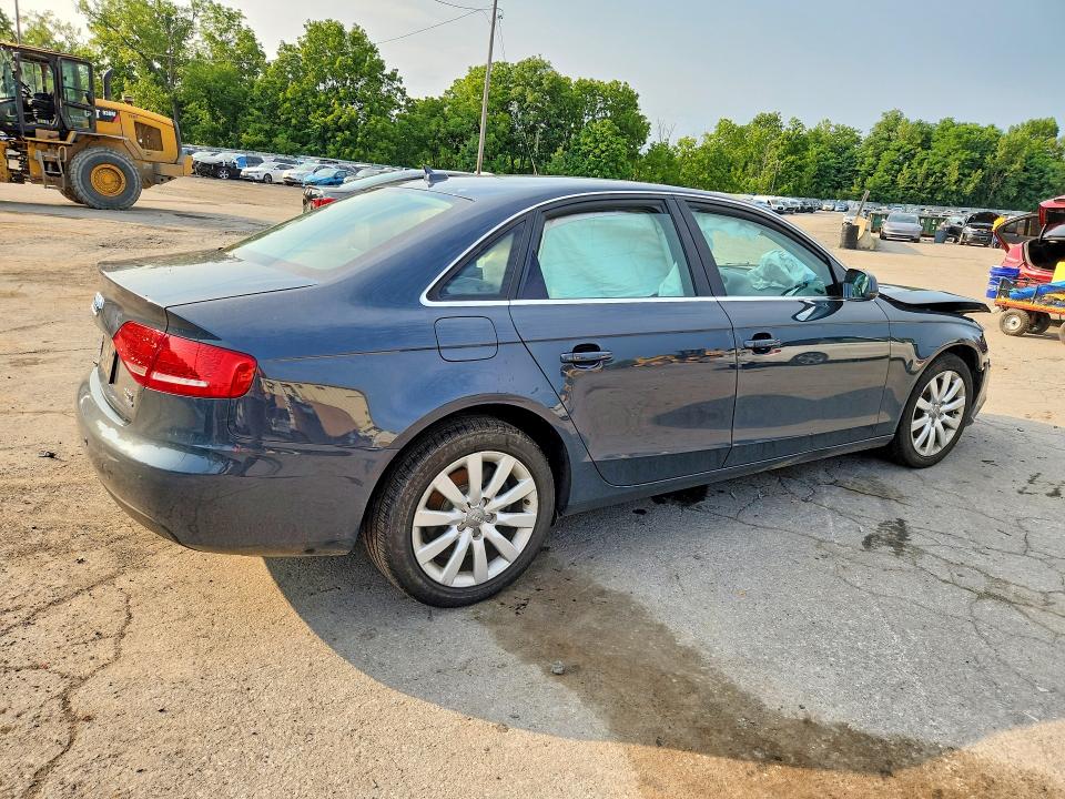 Продажа на аукционе авто 2011 Audi A4, vin: WAUFFAFLXBN023949, номер лота: 64883106