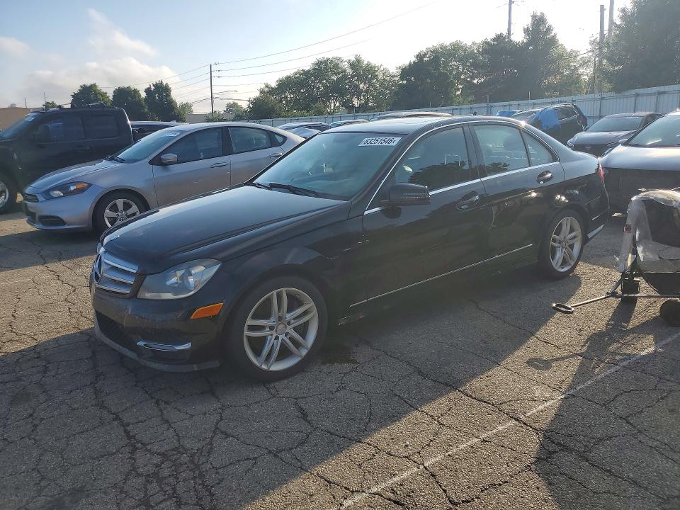 Auction sale of the 2013 Mercedes-benz C, vin: WDDGF8AB4DA835827, lot number: 63251546