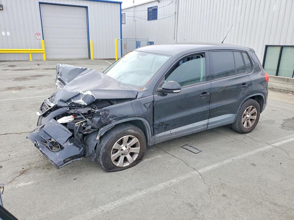 Продаж на аукціоні авто 2010 Volkswagen Tiguan, vin: WVGAV7AX2AW515117, номер лоту: 64433196