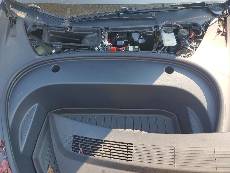 Продажа на аукционе авто 2023 Tesla Model 3, vin: 5YJ3E1EA9PF690218, номер лота: 64140426