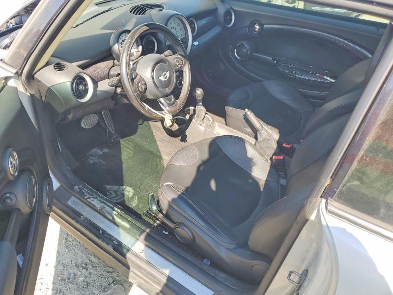 Продаж на аукціоні авто 2011 Mini Cooper, vin: WMWSV3C58BTY15306, номер лоту: 64692866