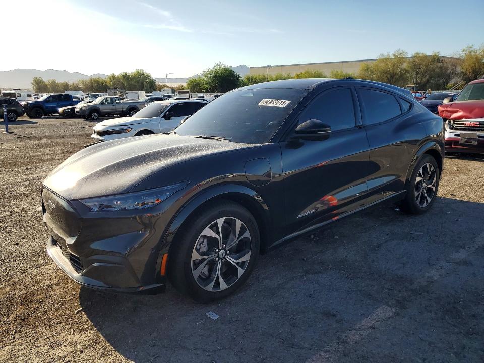 2022 Ford Mustang Mach-e მანქანა იყიდება აუქციონზე, vin: 3FMTK3R77NMA19461, აუქციონის ნომერი: 64962516