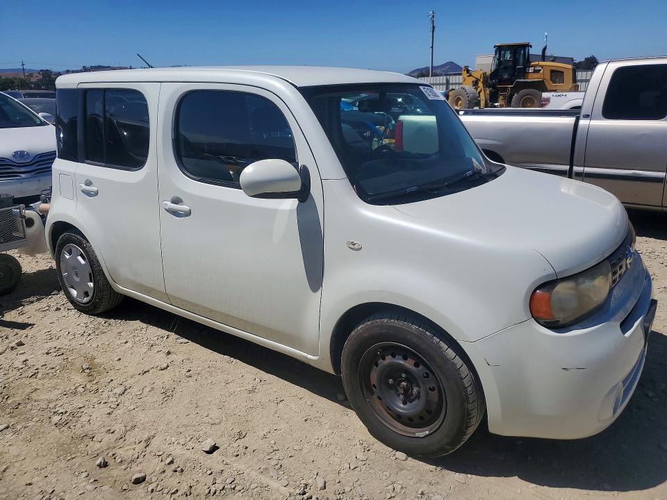 67159306 :رقم المزاد ، JN8AZ2KR1AT165433 vin ، 2010 Nissan Cube مزاد بيع