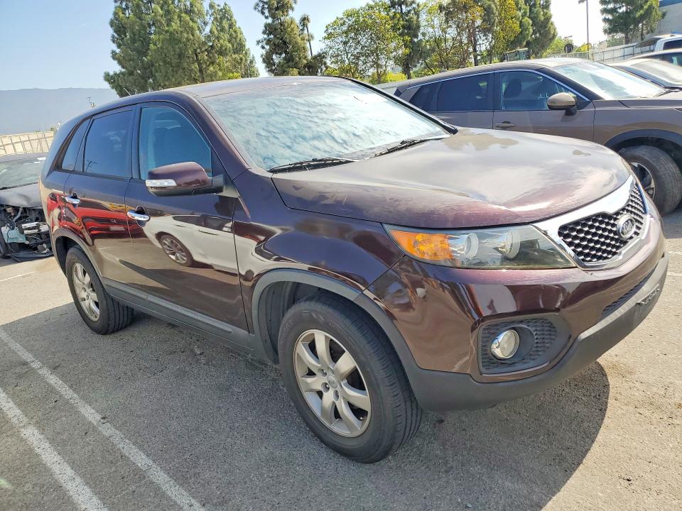 Продаж на аукціоні авто 2013 Kia Sorento, vin: 5XYKT4A16DG394750, номер лоту: 64499656