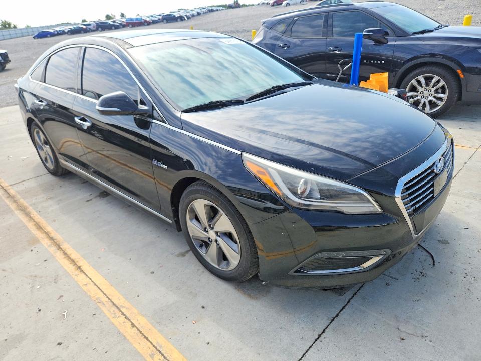 Продажа на аукционе авто 2016 Hyundai Sonata Hybrid, vin: KMHE34L13GA026150, номер лота: 64959026
