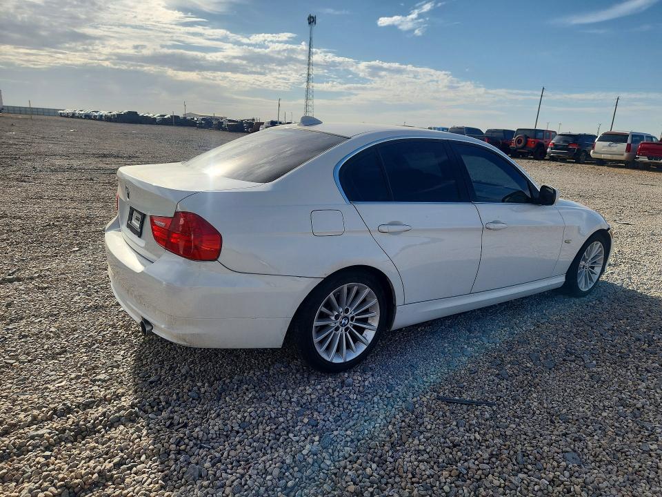 64501656 :رقم المزاد ، WBAPN7C54BA949318 vin ، 2011 Bmw 335 مزاد بيع